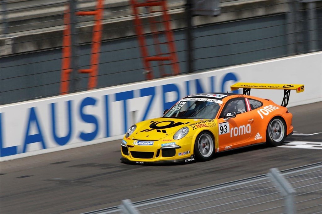 Philipp Eng vandt første løb
(Foto: Porsche Media)